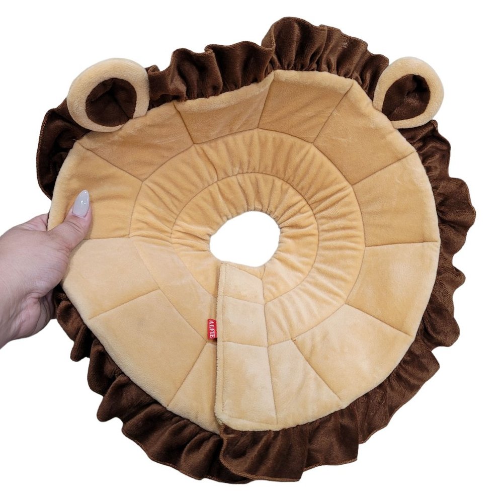 lions main dog protection cone collar size small/medium